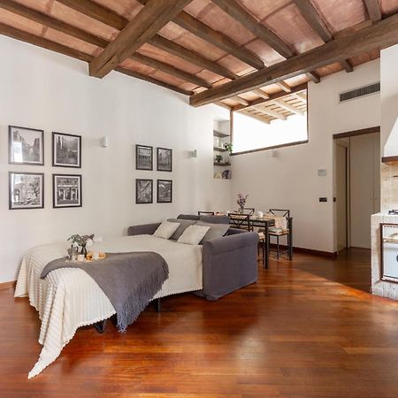 Апартаменты Charme Milan-300M Dal Duomo Экстерьер фото